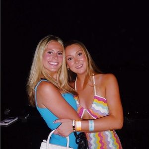 Meet your Posher, Preslee